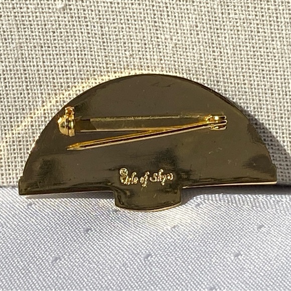 Isle of Skye Clear Rhinestone Abstract Gold Tone Signed Brooch Pin - Picture 10 of 12